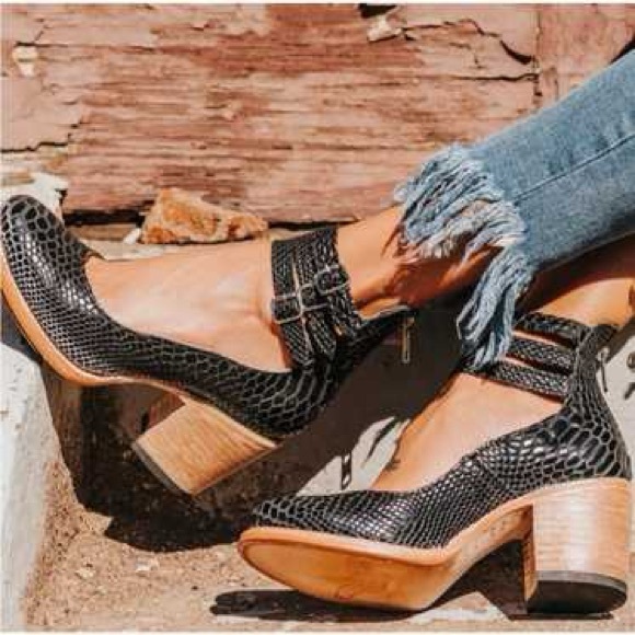 Freebird by Steven Shoes - Freebird by Steven Randi Black Snake Embossed Block Heels